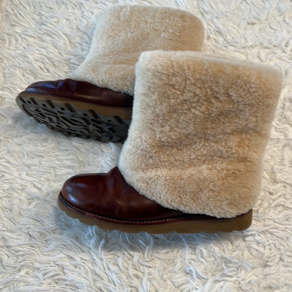 UGG Boots - Size 7 - Picture 2 of 8